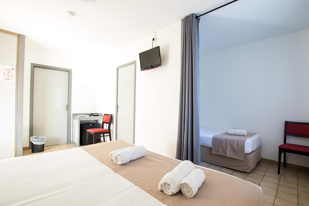 Hotel Du Cros D'Auzon Saint-Maurice-dʼArdèche 외부 사진